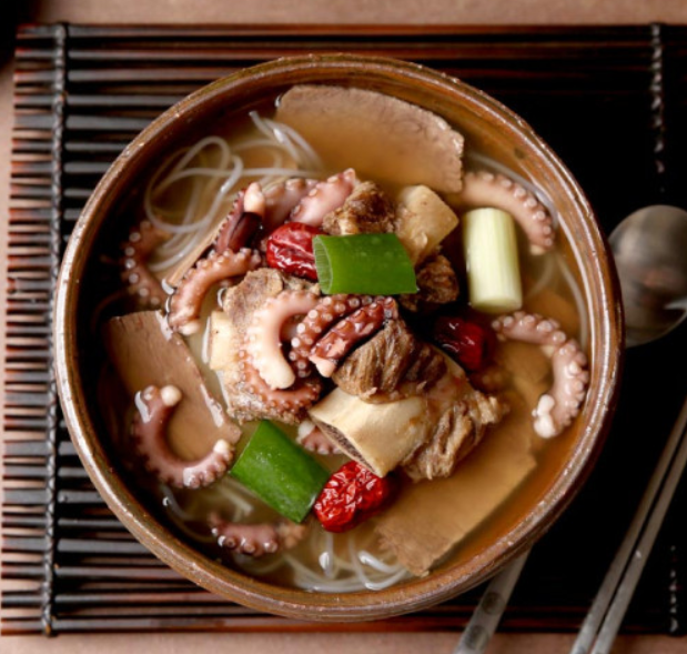 (더반찬) 갈낙탕 Beef octopus soup 600g